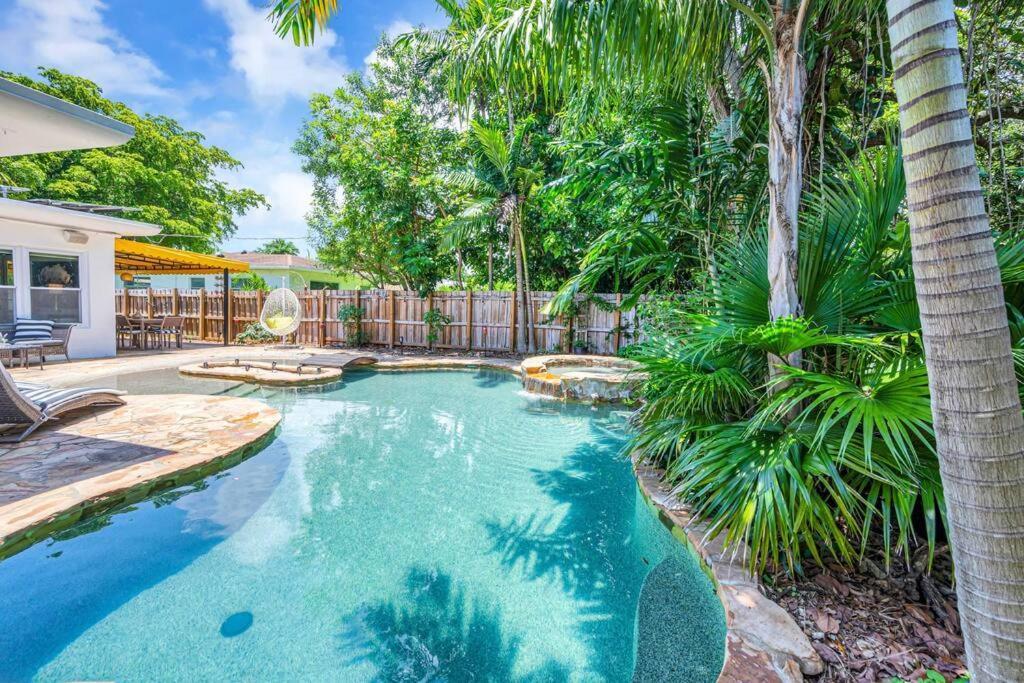 فيلا Modern Tropical Pool House North Miami Hot Tub المظهر الخارجي الصورة