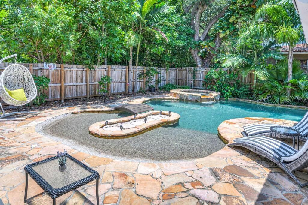 فيلا Modern Tropical Pool House North Miami Hot Tub المظهر الخارجي الصورة